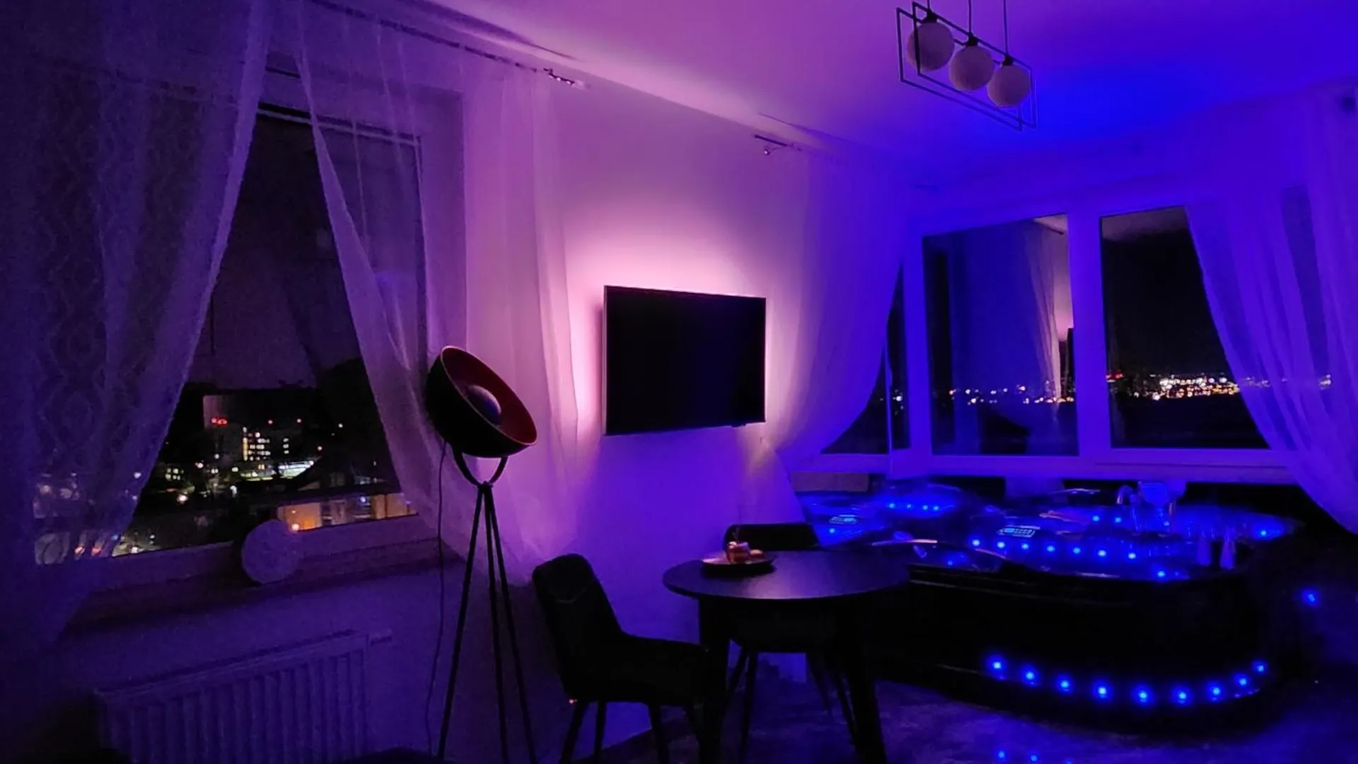 Gdansk By The Sea - Prestige Home Spa Apartments With A Luxurious Jacuzzi, Sauna And An Exclusive Massage Chair Available In One Of The Apartments! 0*,  Polska